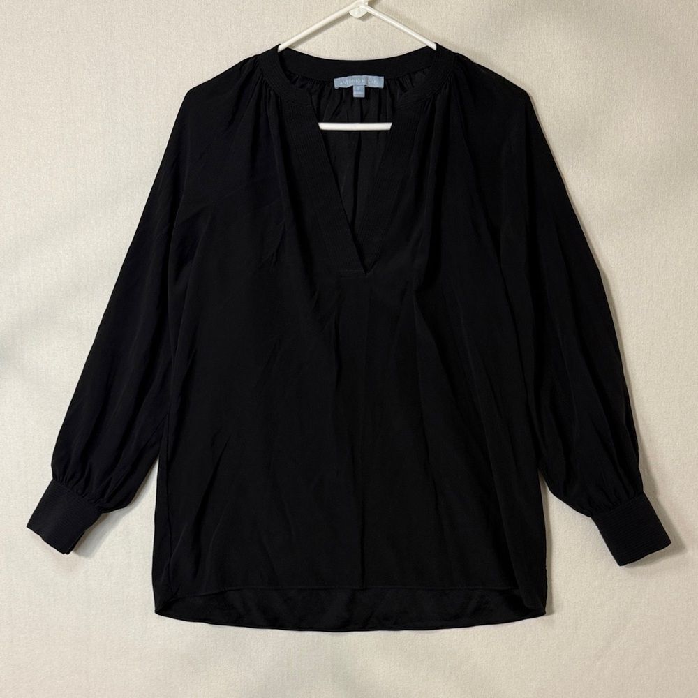 ANTONIO MELANI Classic Black V-Neck Blouse